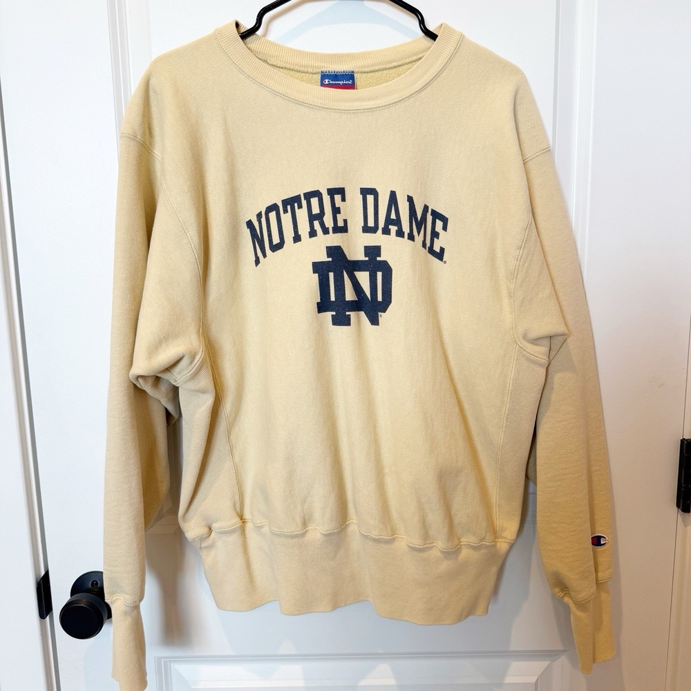 Champion Womens Reverse Weave Notre Dames Sweatshirt Medium Cozy Comfort
